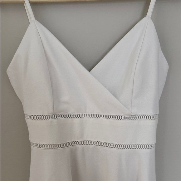 Trixxi White Mini Dress - Picture 2 of 4